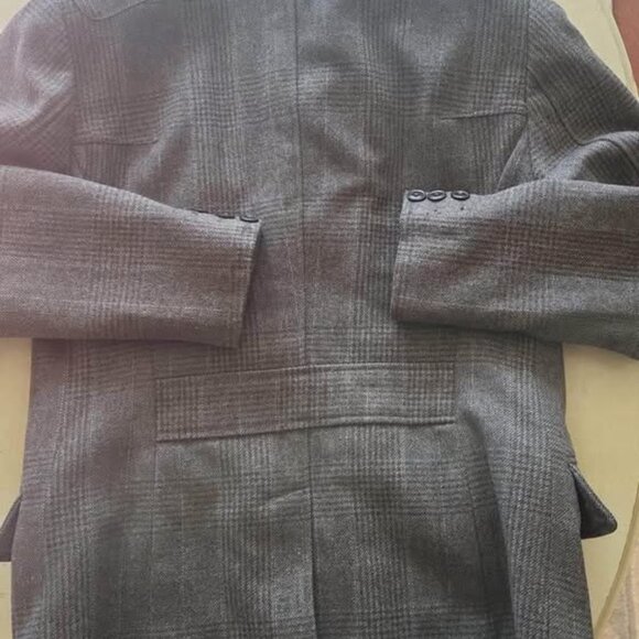 Perfect Condition Jacket - Picture 2 of 2